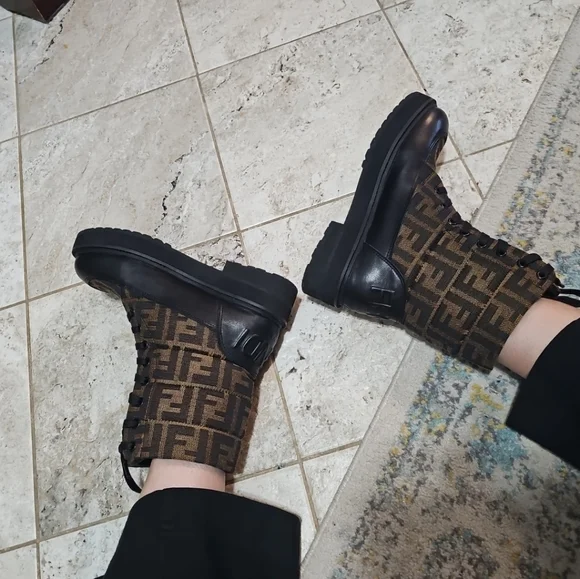 Designer Brown & Black FF Logo High-Top Boots Size 40/US9 - Picture 3 of 13